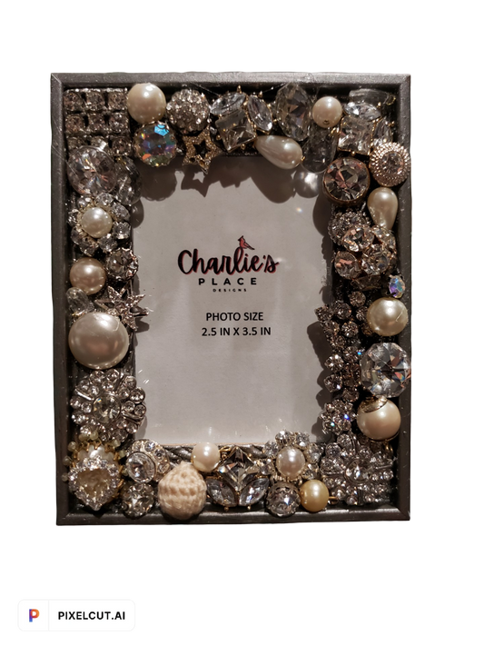 Vintage Rhinetsone and Pearl Photo Frame